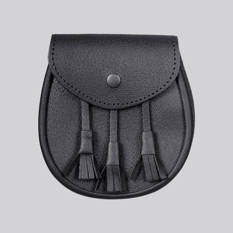 black leather day sporran scottish made.jpg