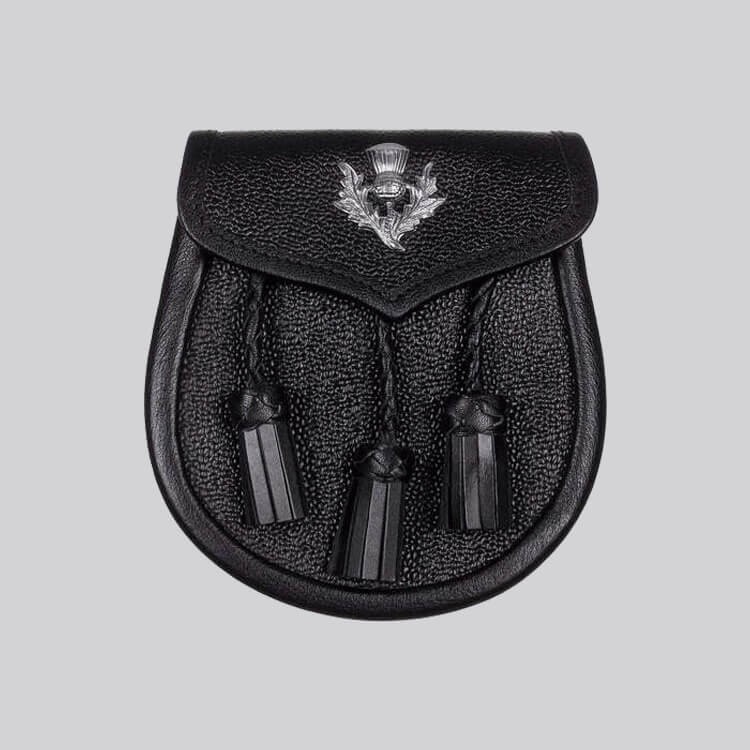 black leather sporran with thistle emblem.jpg