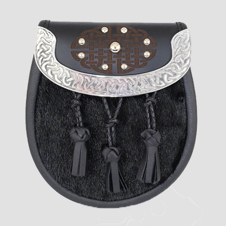 black semi dress sporran.jpg