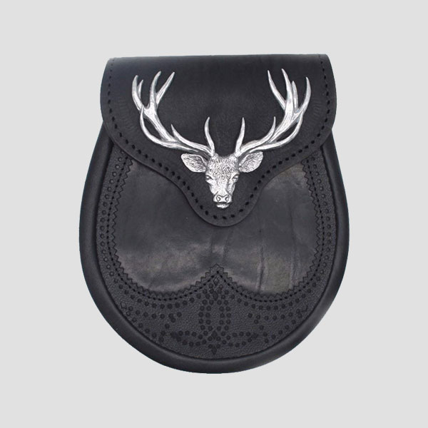 black stag head leather sporran with free chain belt.jpg