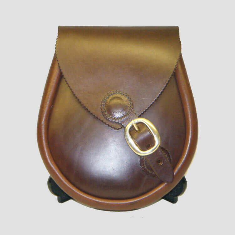 brown leather sporran.jpg