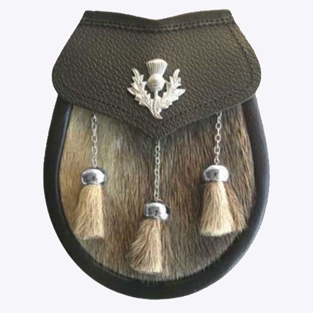 seal skin sporran thistle badge on leather flap chain.jpg