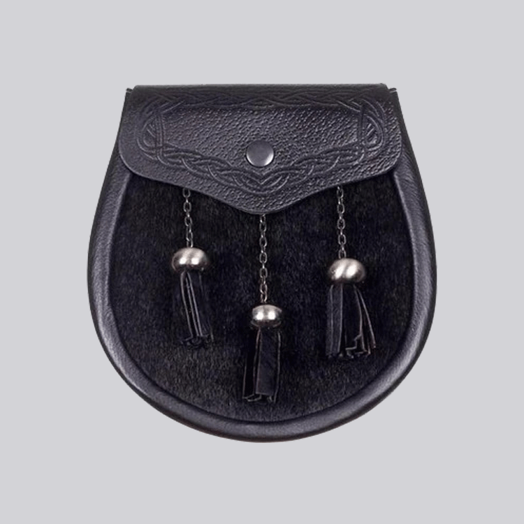 semi dress black calfskin celtic design sporran.gif