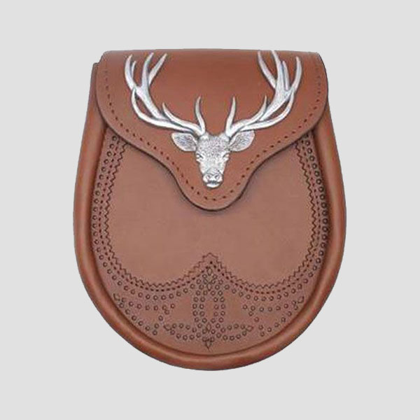 stag head tan brown leather sporran.jpg