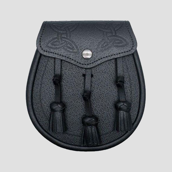 twin swirl celtic embossed black leather sporran.jpg